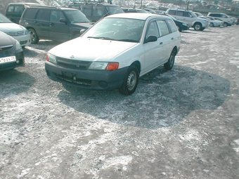 1999 Nissan AD Wagon