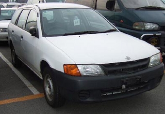 1999 Nissan AD Wagon