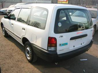 1999 Nissan AD Wagon Pictures