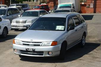 1999 Nissan AD Wagon Photos