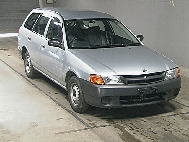 2000 Nissan AD Wagon