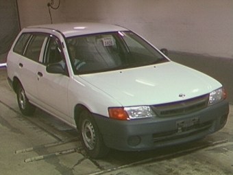 2000 Nissan AD Wagon