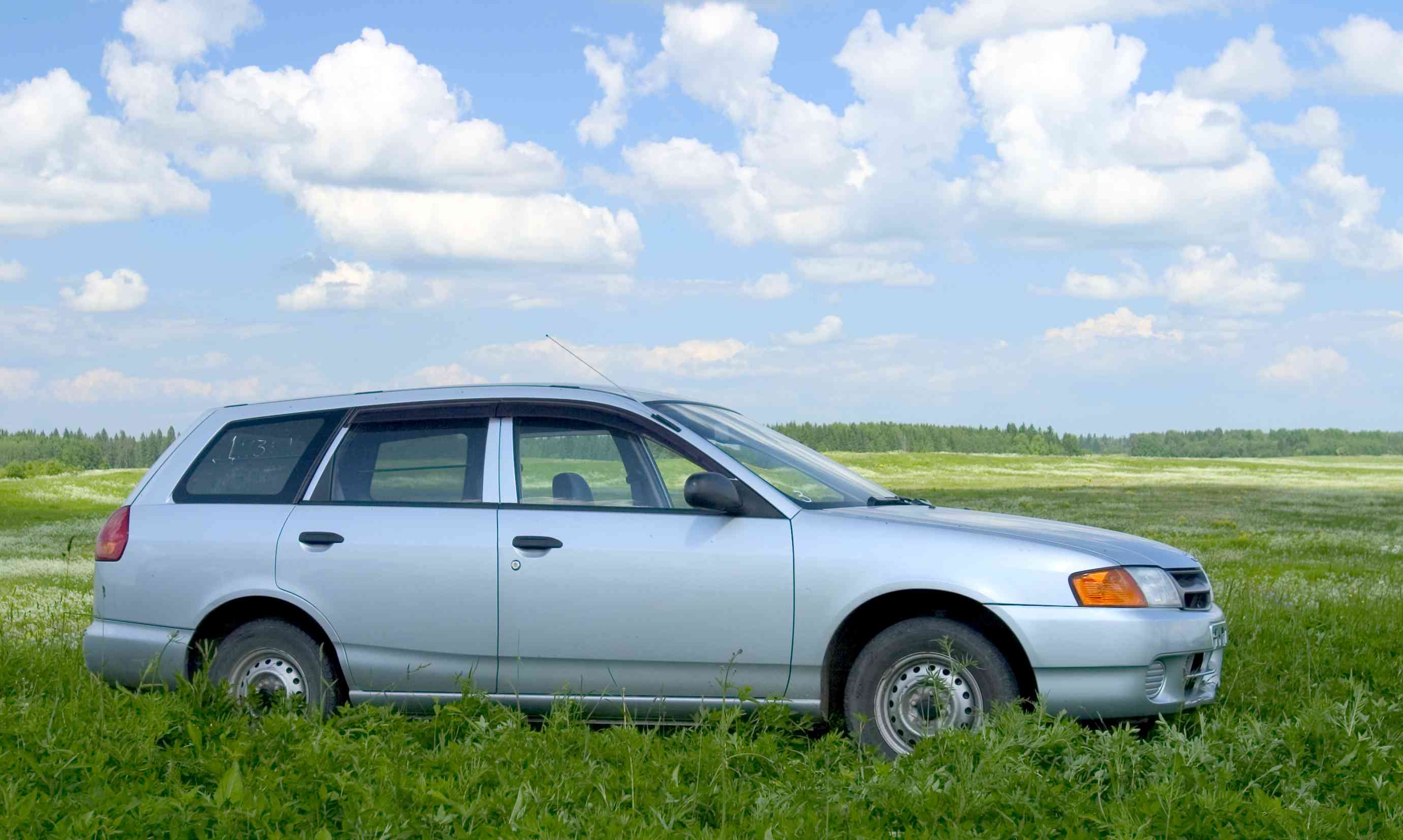 2000 Nissan AD Wagon