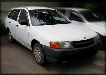 2000 Nissan AD Wagon