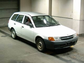 2000 Nissan AD Wagon