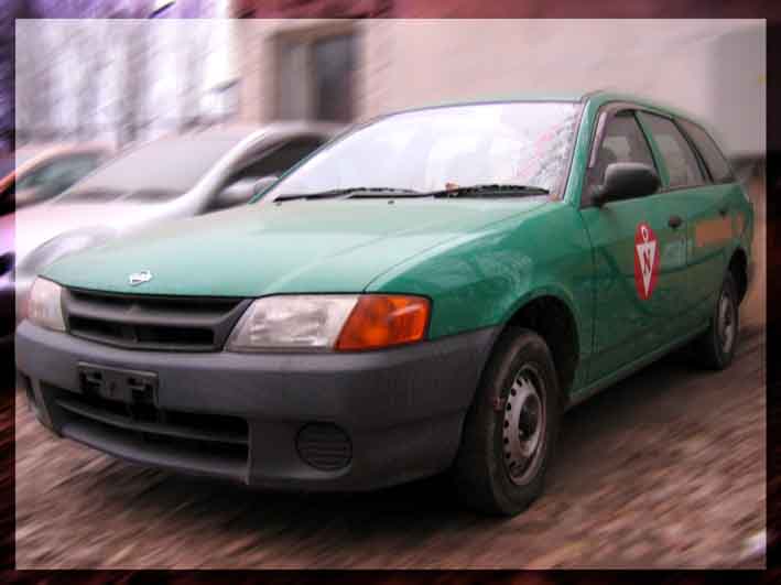 2000 Nissan AD Wagon