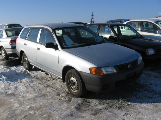 2000 Nissan AD Wagon