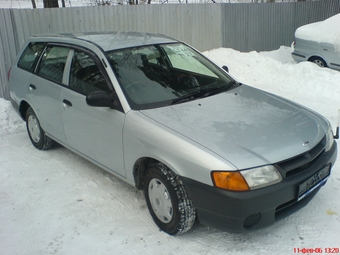 2000 Nissan AD Wagon