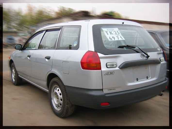 2000 Nissan AD Wagon