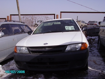 2000 Nissan AD Wagon