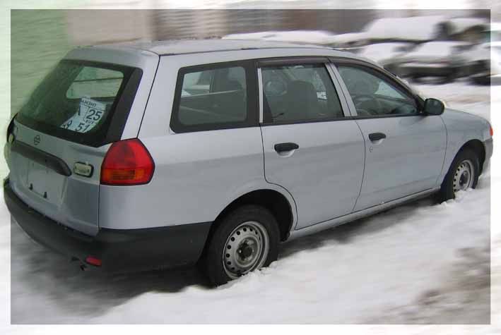 2000 Nissan AD Wagon