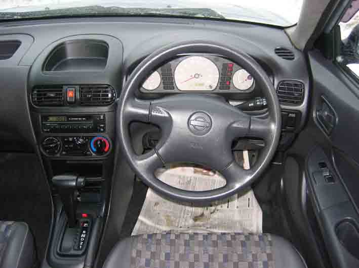 2000 Nissan AD Wagon