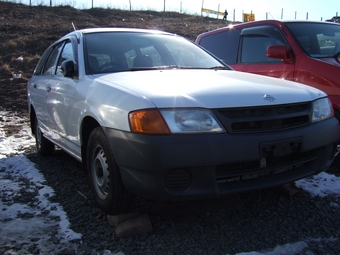2000 Nissan AD Wagon