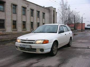 2000 Nissan AD Wagon