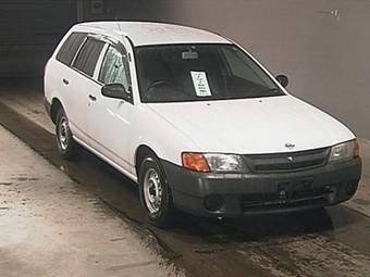 2000 Nissan AD Wagon