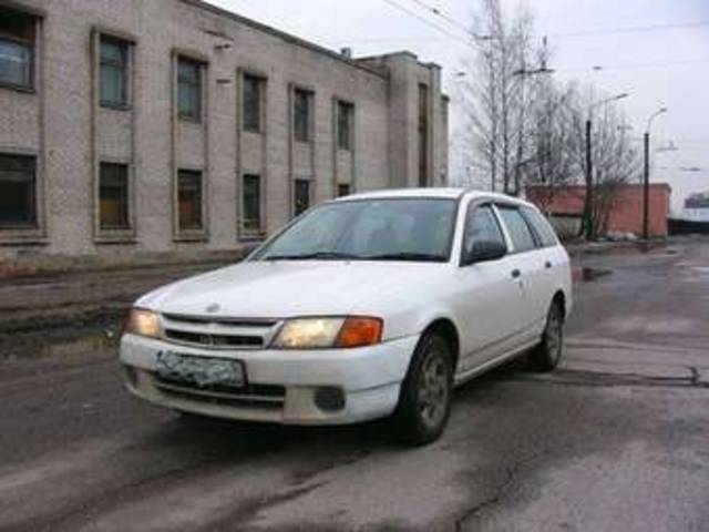 2000 Nissan AD Wagon