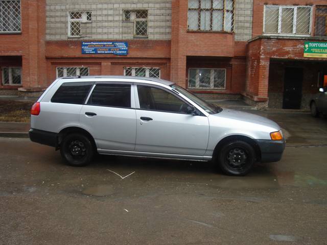 2000 Nissan AD Wagon