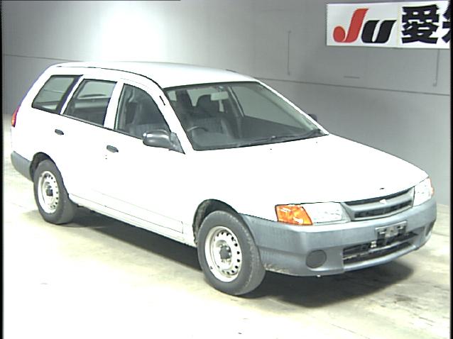 2000 Nissan AD Wagon Pictures