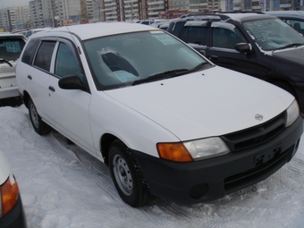 2000 Nissan AD Wagon
