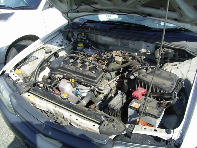 2000 Nissan AD Wagon Photos