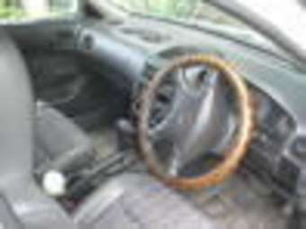 2000 Nissan AD Wagon Photos