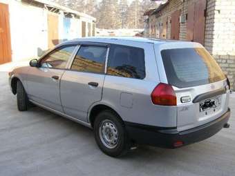 2000 Nissan AD Wagon For Sale