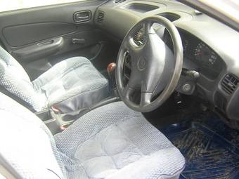2000 Nissan AD Wagon For Sale