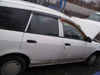 2000 Nissan AD Wagon Pics
