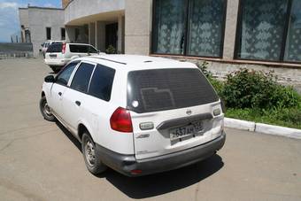 2000 Nissan AD Wagon Pics