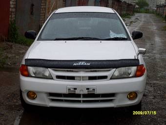 2000 Nissan AD Wagon Images