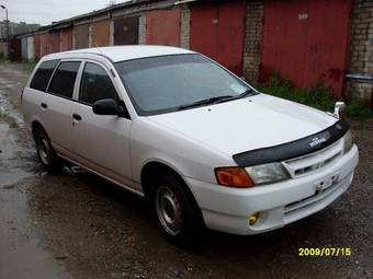 2000 Nissan AD Wagon Pics