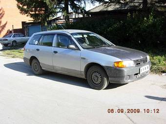 2000 Nissan AD Wagon For Sale