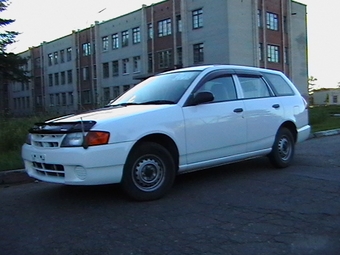 2001 Nissan AD Wagon