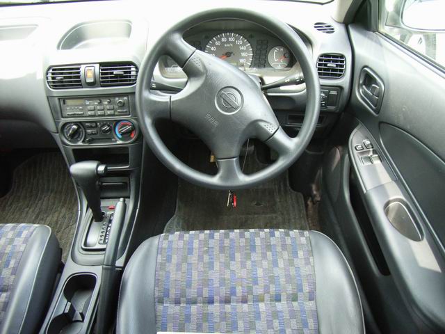 2001 Nissan AD Wagon Pictures