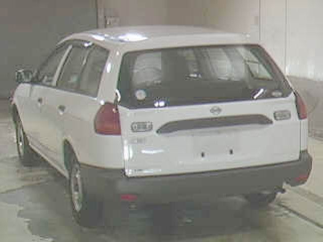 2001 Nissan AD Wagon Wallpapers