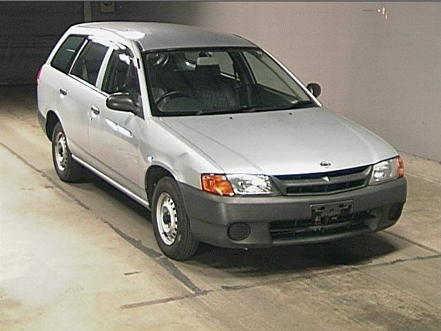 2001 Nissan AD Wagon Pictures