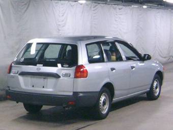 2001 Nissan AD Wagon For Sale