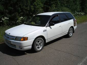 2001 Nissan AD Wagon For Sale