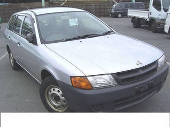 2002 Nissan AD Wagon