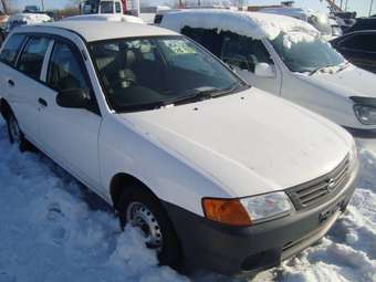 2002 Nissan AD Wagon