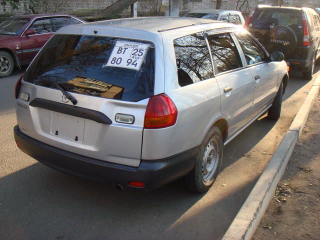 2002 Nissan AD Wagon