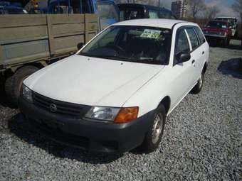 2002 Nissan AD Wagon