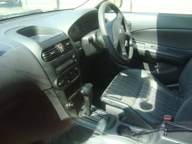 2002 Nissan AD Wagon