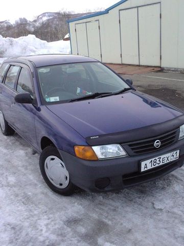 2002 Nissan AD Wagon