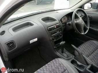 2002 Nissan AD Wagon Photos