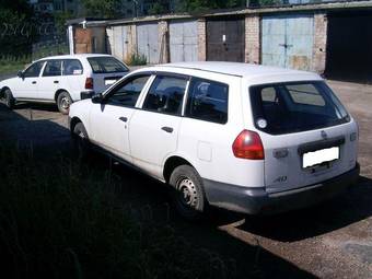 2002 Nissan AD Wagon Photos