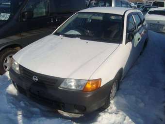 2003 Nissan AD Wagon