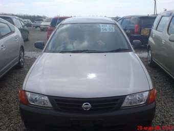 2003 Nissan AD Wagon