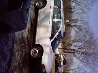 2003 Nissan AD Wagon Photos