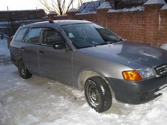 2003 Nissan AD Wagon Pictures